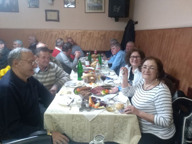 Колега је пријатељ и брат